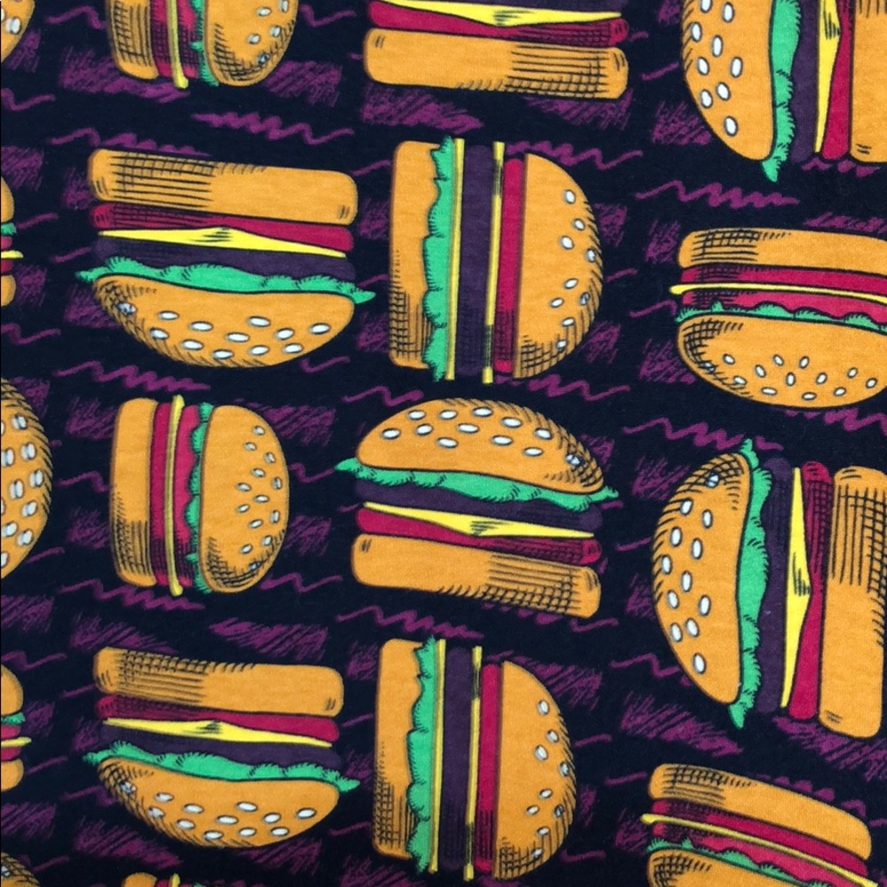 🍔LuLaRoe Hamburger Irma, Size M, EUC🍔